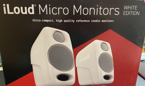 IK Multimedia iLoud Micro Monitor White Editionの箱