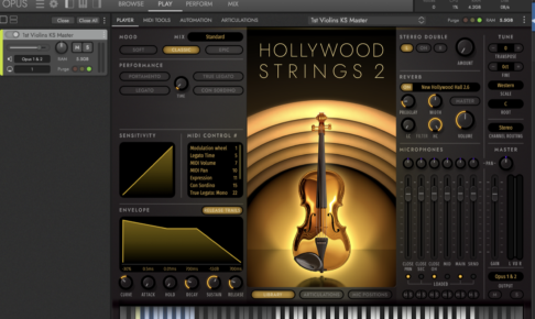 Hollywood Strings 2のPLAY画面。MOOD・PERFORMANCE・REVERB（New Hollywood Hall 2.6）・MICROPHONESの各セクション