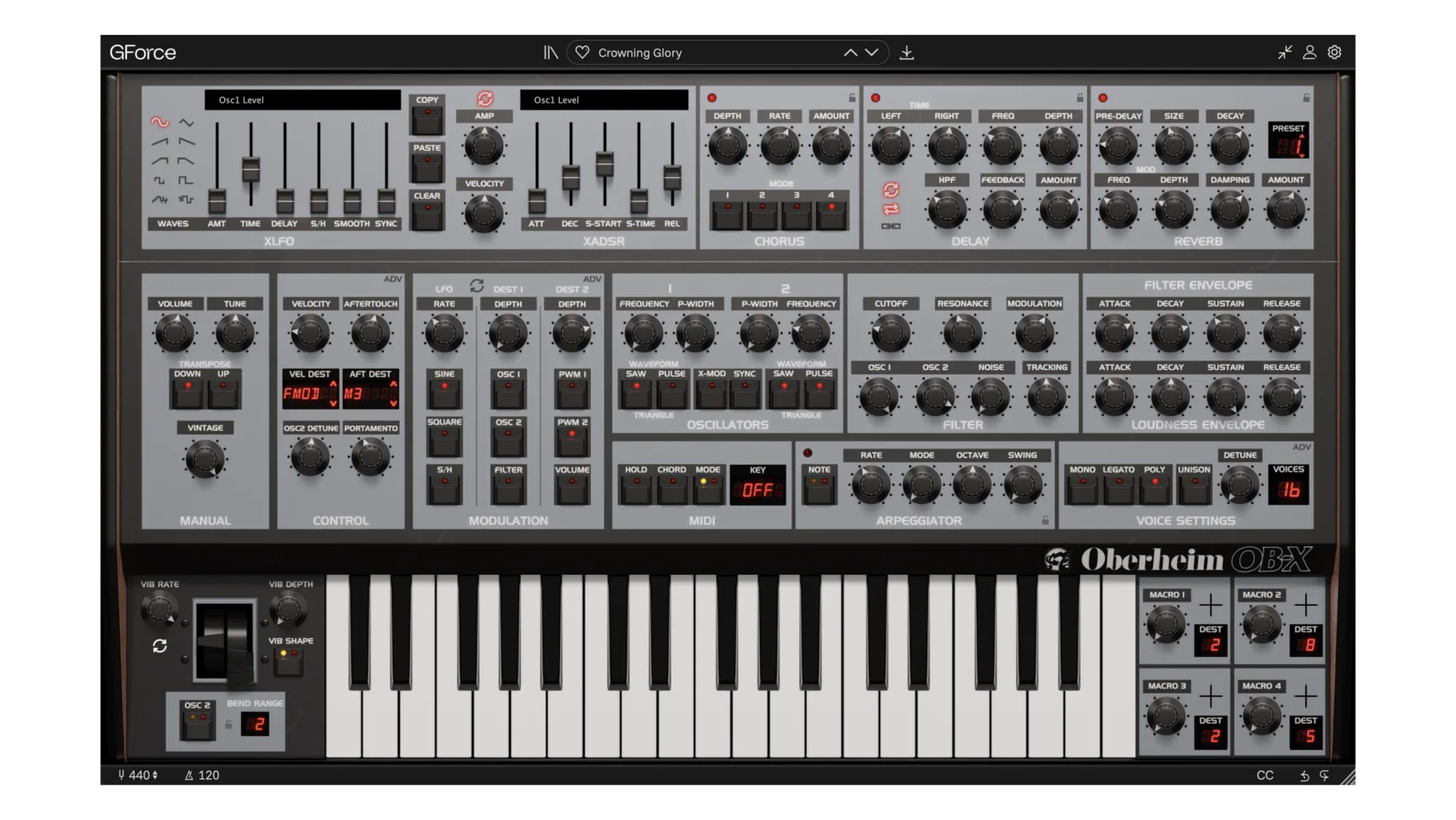 GForce Oberheim OB-Xの画面。上にXLFO・XADSR・CHORUS・DELAY・REVERB、下にOSCILLATORS・FILTER・ARPEGGIATORと鍵盤、右下にMACRO 1〜4(GForce公式の製品画像)