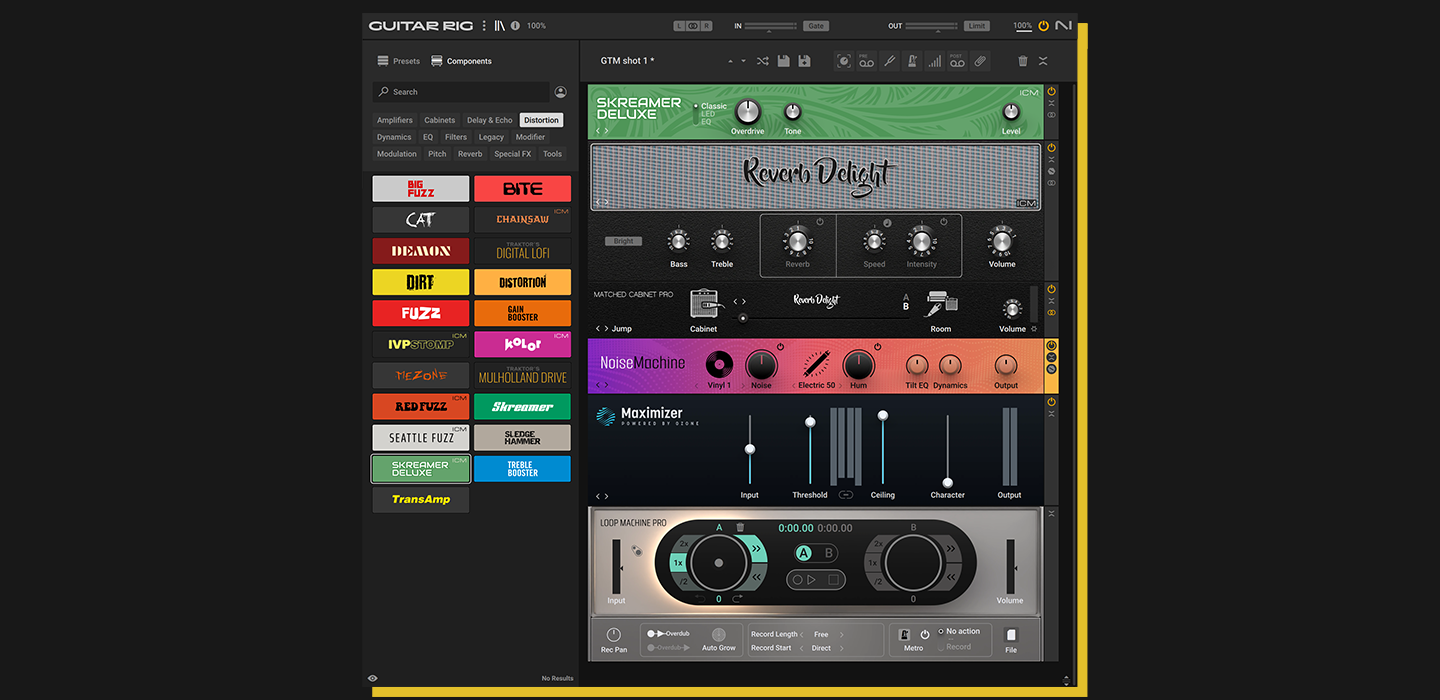 Guitar Rig 7 Pro の画面。左に歪みペダルの一覧、右のラックに Skreamer Deluxe・Reverb Delight のアンプとキャビネット・Noise Machine・Maximizer・Loop Machine Pro が縦に並ぶ（Native Instruments 公式の画像）