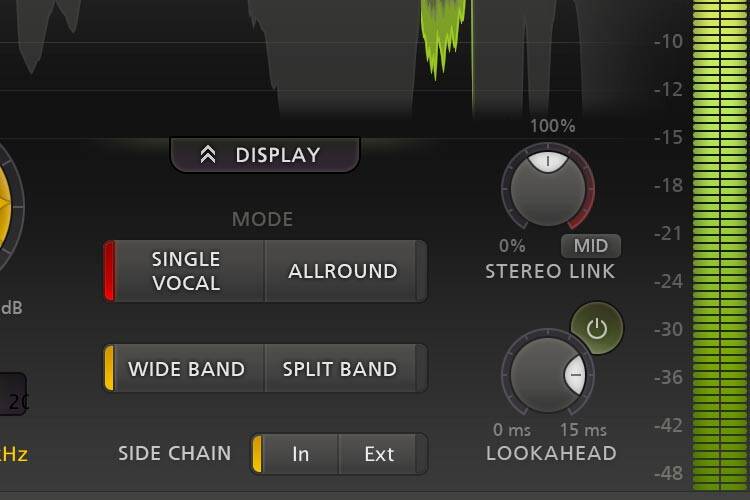 Pro-DS のモードの切り替え。SINGLE VOCAL と ALLROUND、WIDE BAND と SPLIT BAND、SIDE CHAIN の In／Ext、STEREO LINK と LOOKAHEAD（0〜15 ms）のつまみ（FabFilter 公式の製品画像）