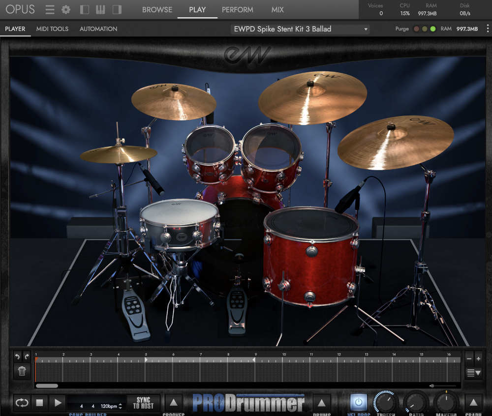 ProDrummer を OPUS で開いた画面。ドラムセットの絵と、下に曲を組むシーケンサー（Song Builder）とベロシティの処理のつまみ