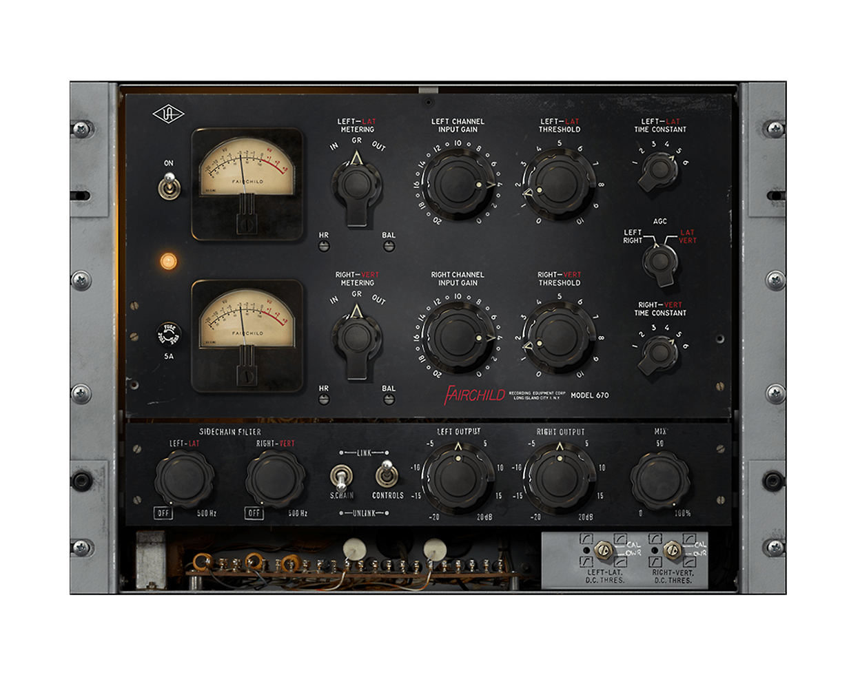 Fairchild 670 の画面。2つの VU メーター、左右それぞれの INPUT GAIN・THRESHOLD・TIME CONSTANT、下の段に SIDECHAIN FILTER・OUTPUT・MIX が並ぶ(Universal Audio 公式の画像)