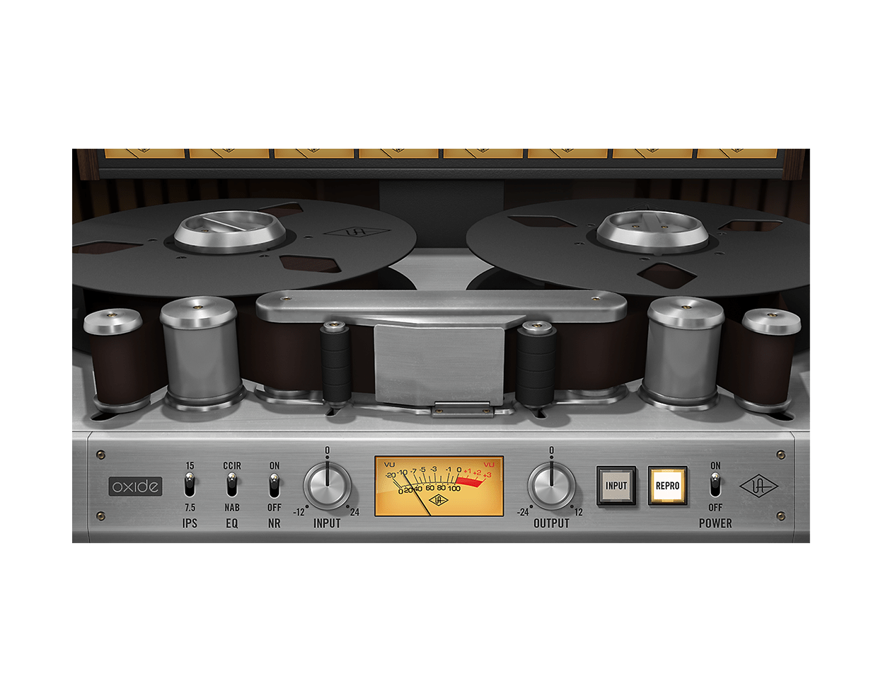 Oxide Tape Recorder の画面。下のパネルに IPS・EQ・NR のスイッチ、INPUT と OUTPUT のつまみ、VUメーター、INPUT・REPRO のボタン（Universal Audio 公式の画像）