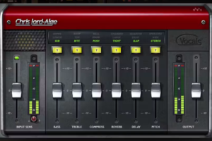 Waves CLA Vocalsの画面（Waves公式サイトより）。左からINPUT SENS、BASS・TREBLE・COMPRESS・REVERB・DELAY・PITCHの6本のフェーダー、OUTPUTが並ぶ